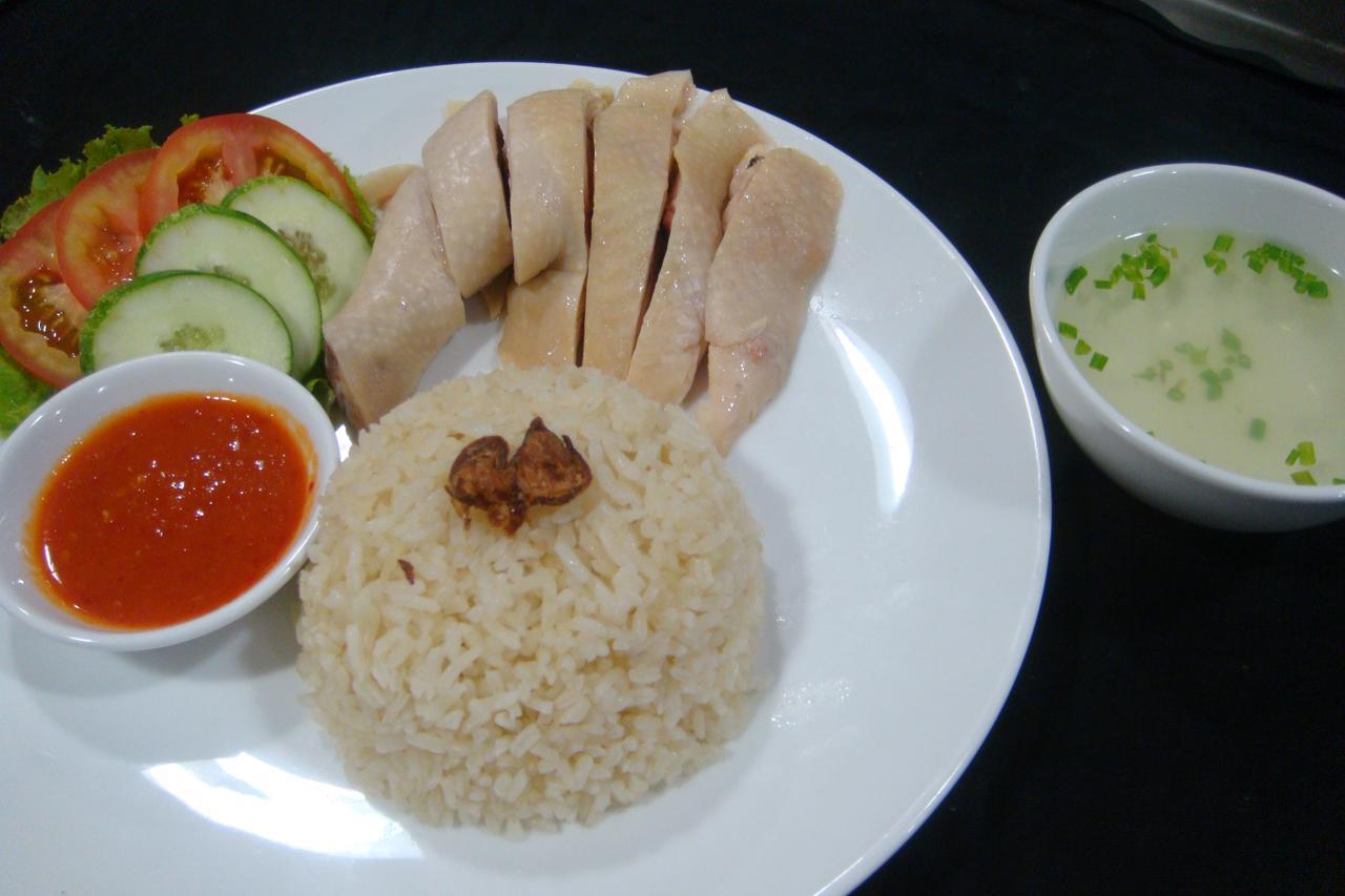 辉煌Spa酒店 Kâmpóng Thum 外观 照片